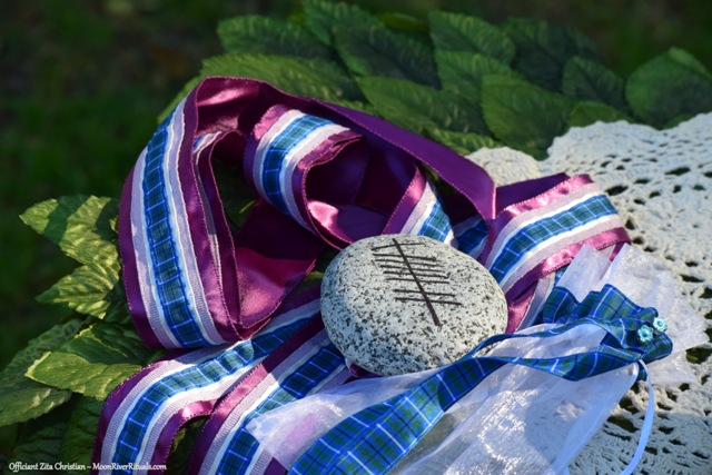 Custom handfasting cord for Douglas clan with Celtic oathing stone