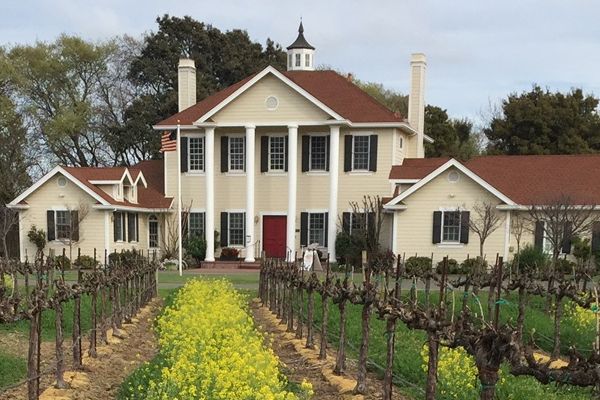 Suisun Valley Inn at Monroe Ranch