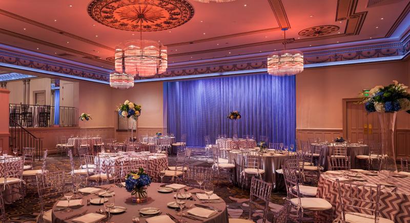 Sheraton Commander Hotel