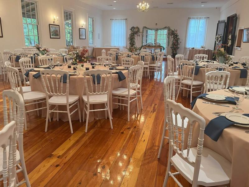 If you're looking for an elegant and sophisticated location for your wedding reception, look no further than our Wedding venue.   Showcase your reception in our elegant first-floor Ballroom and Old World Pub with stunning architectural features that will 