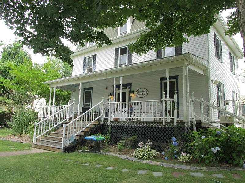 Blueberry Cove Inn
